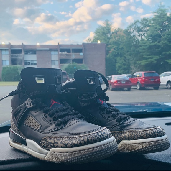 Jordan Other - Nike Air Jordan Spizike BG Black Varsity Red Cement Grey 317321-034 Sz 6.5Y